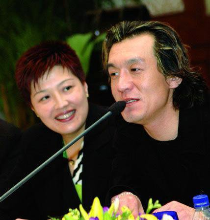 李咏被证离开央视 哈文调侃曝内幕（图）